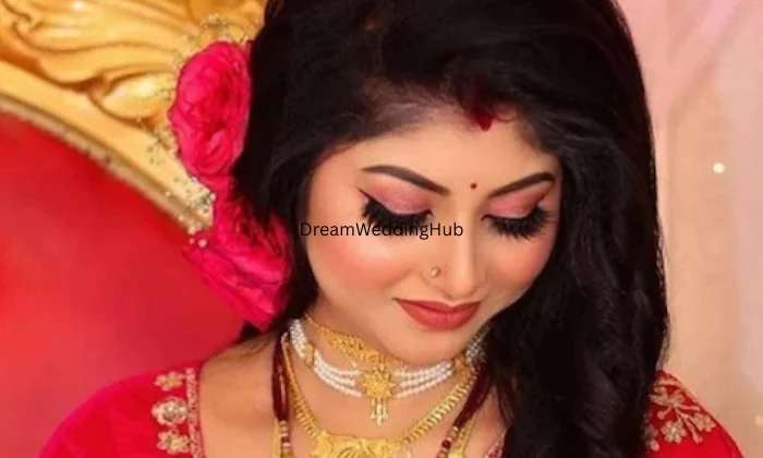 Makeup and hair artist by bhavya